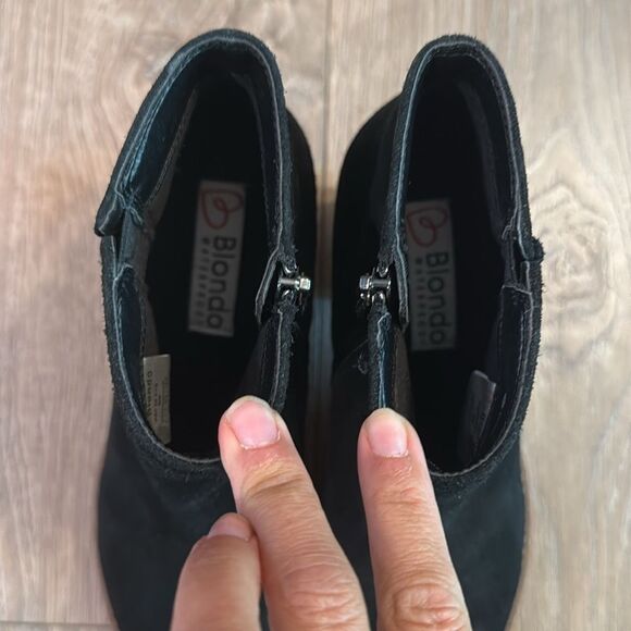 NEARLY NEW WATERPROOF SUEDE BLONDO NINA WHIPSTITCH ANKLE BOOT BLACK SIZE 8 - Picture 7 of 10